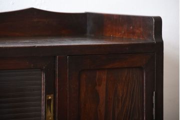 アンティーク家具　和製アンティーク　モールガラス入り!古い木製の大ぶりな収納棚