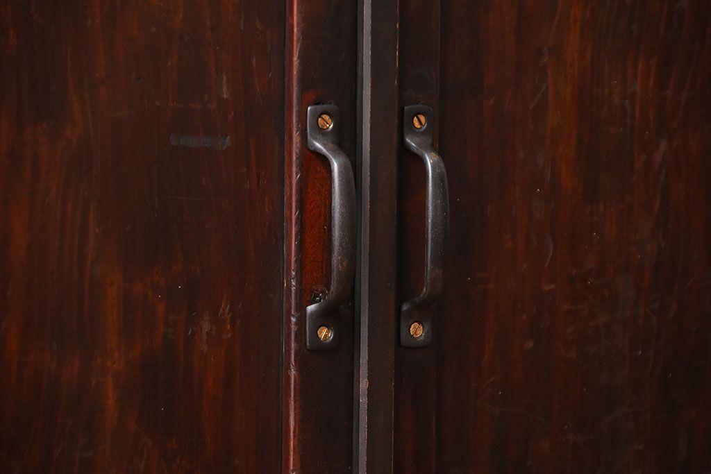 アンティーク家具　和製アンティーク　モールガラス入り!古い木製の大ぶりな収納棚