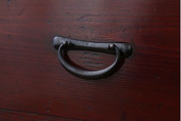 アンティーク家具　和製アンティーク　シンプルな金具の小箪笥