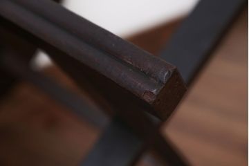 アンティーク家具　和製アンティーク　小さなかわいらしい丸テーブル(センターテーブル、カフェテーブル、サイドテーブル)