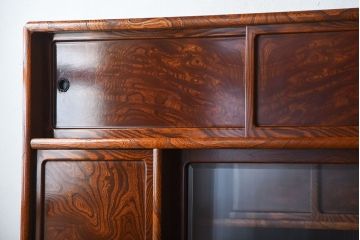 中古　特大サイズ!玉杢の極めて美しい最高級欅茶箪笥