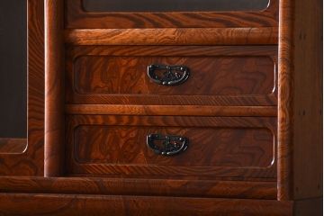 中古　特大サイズ!玉杢の極めて美しい最高級欅茶箪笥