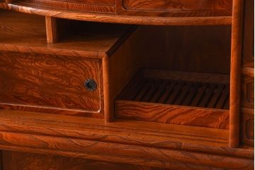 中古　特大サイズ!玉杢の極めて美しい最高級欅茶箪笥