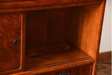 中古　特大サイズ!玉杢の極めて美しい最高級欅茶箪笥