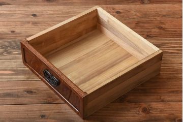 中古　特大サイズ!玉杢の極めて美しい最高級欅茶箪笥