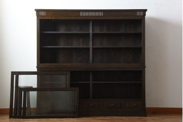 アンティーク家具　和製アンティーク　大正ロマン!落ち着いた雰囲気のガラス戸棚