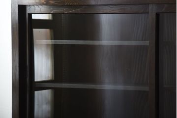 アンティーク家具　和製アンティーク　大正ロマン!落ち着いた雰囲気のガラス戸棚