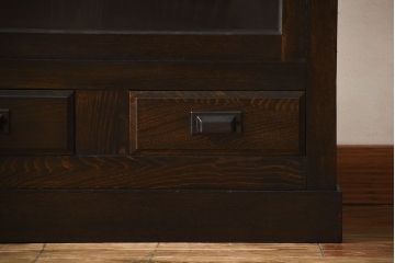 アンティーク家具　和製アンティーク　大正ロマン!落ち着いた雰囲気のガラス戸棚