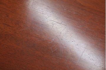 中古　DREXEL HERITAGE(ドレクセルヘリテイジ)　Touraine(ツーレイン)シリーズ・マホガニー材ナイトテーブル(定価約15万円)