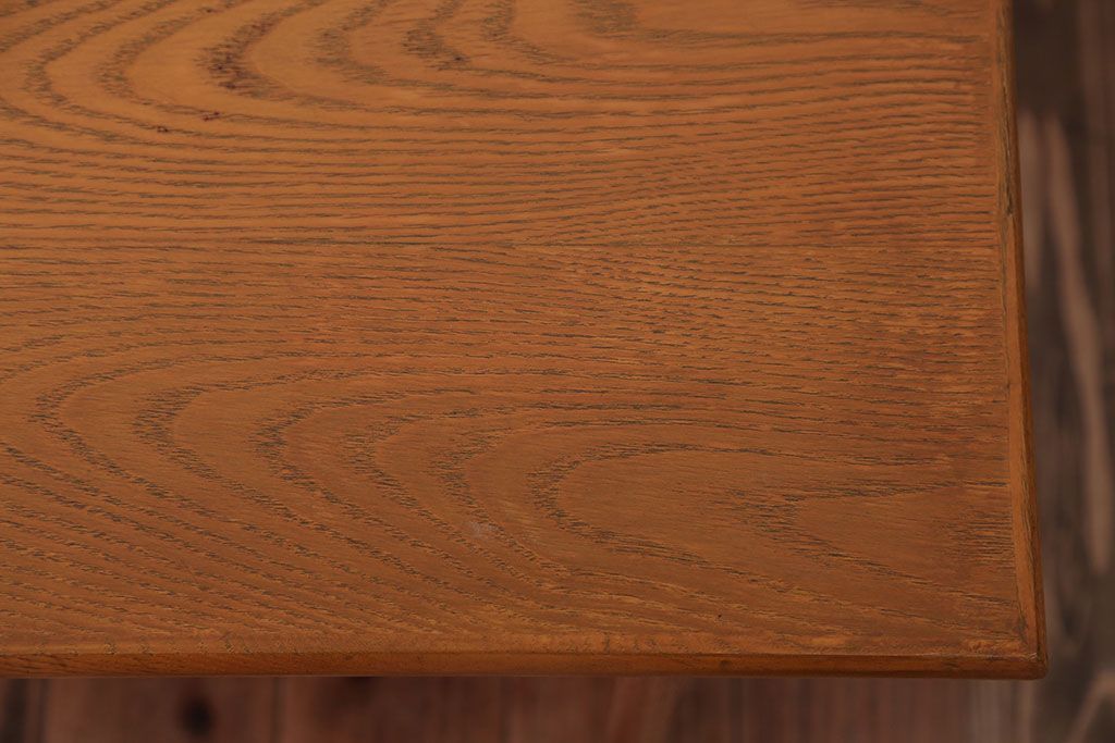 ブランド家具　富士ファニチア　ビンテージのセンターテーブル