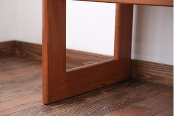 ブランド家具　富士ファニチア　ビンテージのセンターテーブル