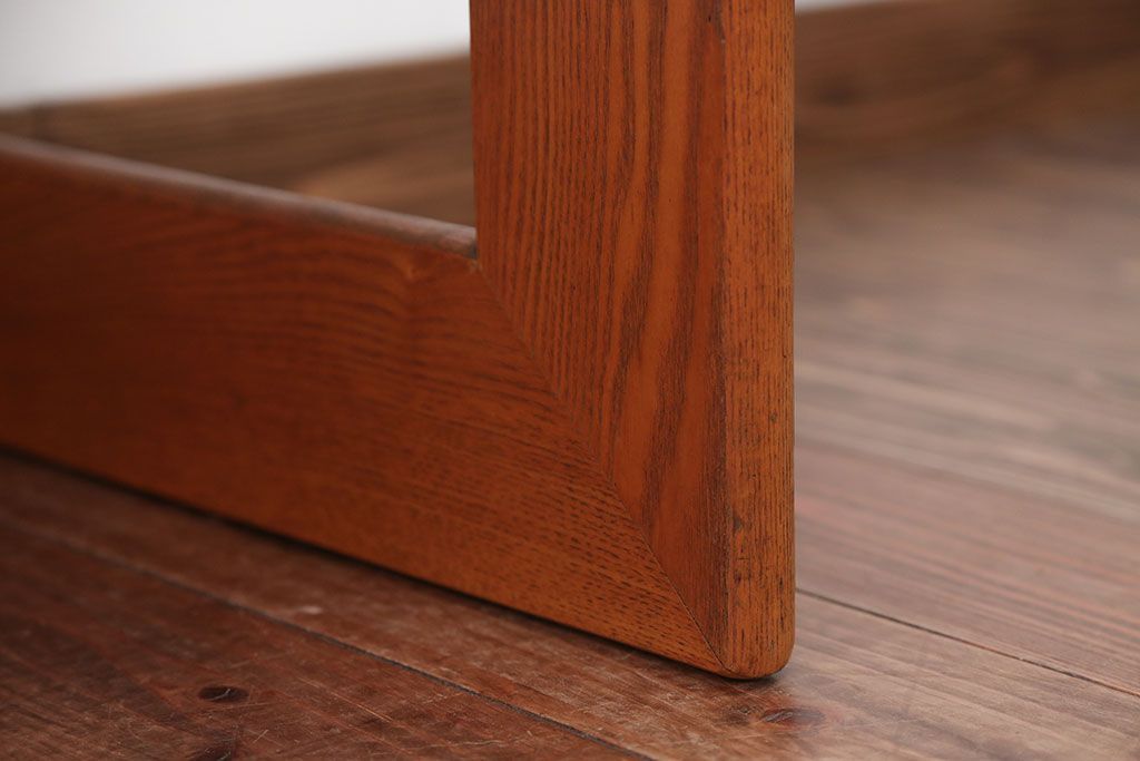 ブランド家具　富士ファニチア　ビンテージのセンターテーブル