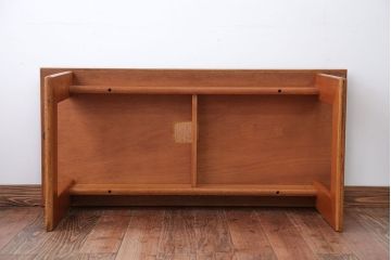 ブランド家具　富士ファニチア　ビンテージのセンターテーブル