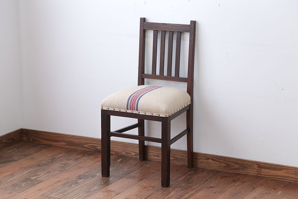 アンティーク家具　和製アンティーク　アンティークリネン座面!シンプルなダイニングチェア