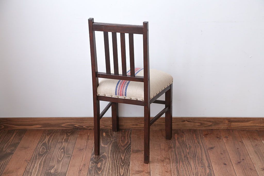 アンティーク家具　和製アンティーク　アンティークリネン座面!シンプルなダイニングチェア