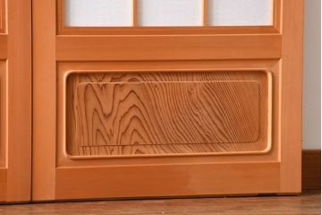 中古美品　木味を楽しむ美しさ　檜・杉材の高級障子格子戸2枚セット