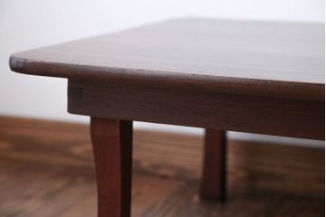 アンティーク家具　アンティーク　天板が栓材一枚板の角ちゃぶ台