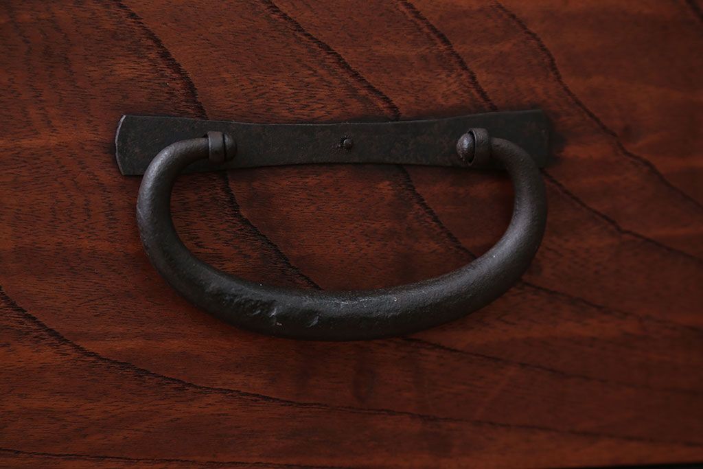 アンティーク家具　古民具・骨董　前面欅材のアンティーク衣装箪笥