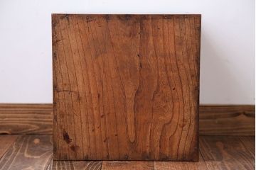 アンティーク雑貨　古民具・骨董　古い欅材のアンティーク角火鉢