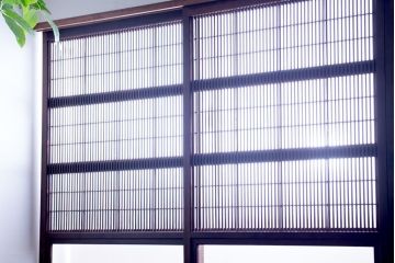 古民具・骨董　腰板欅材!裏障子付き格子戸4枚セット