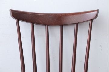 中古　秋田木工　レトロなスピンドルチェア(ダイニングチェア)(1)