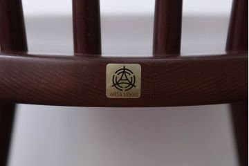 中古　秋田木工　レトロなスピンドルチェア(ダイニングチェア)(1)