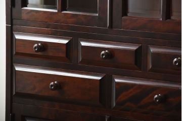 中古　北海道民芸家具　雰囲気の良いお洒落な食器棚