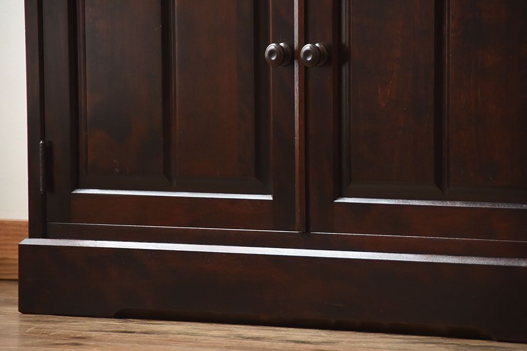 中古　北海道民芸家具　雰囲気の良いお洒落な食器棚