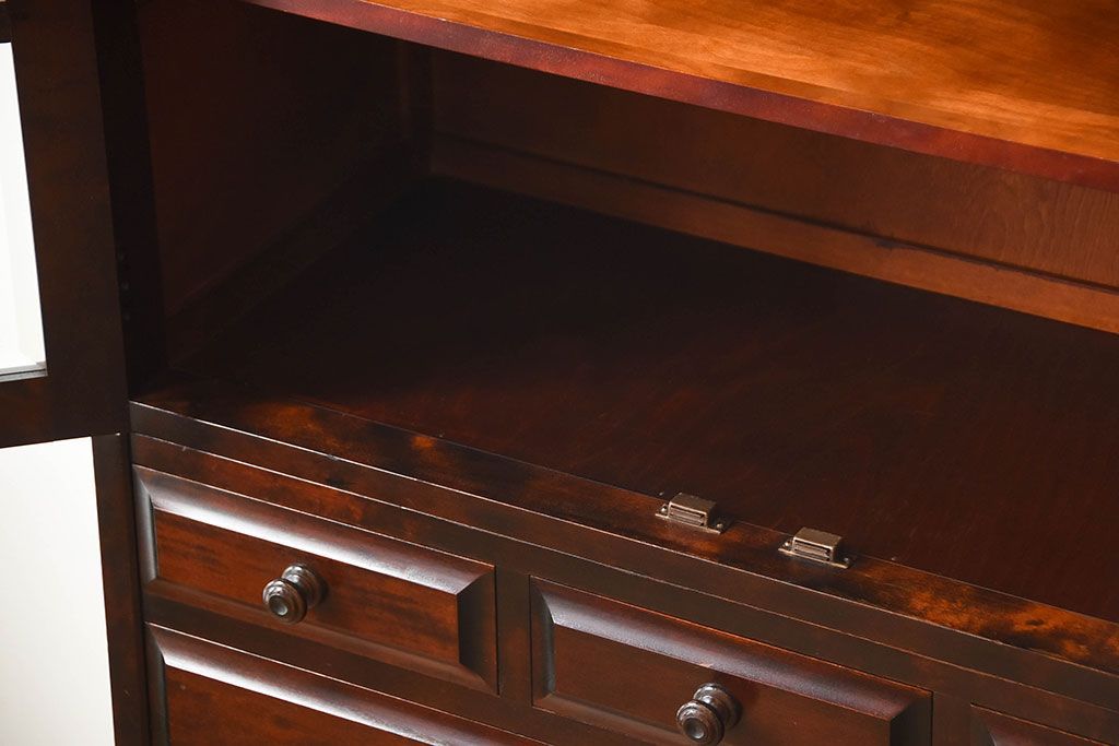 中古　北海道民芸家具　雰囲気の良いお洒落な食器棚