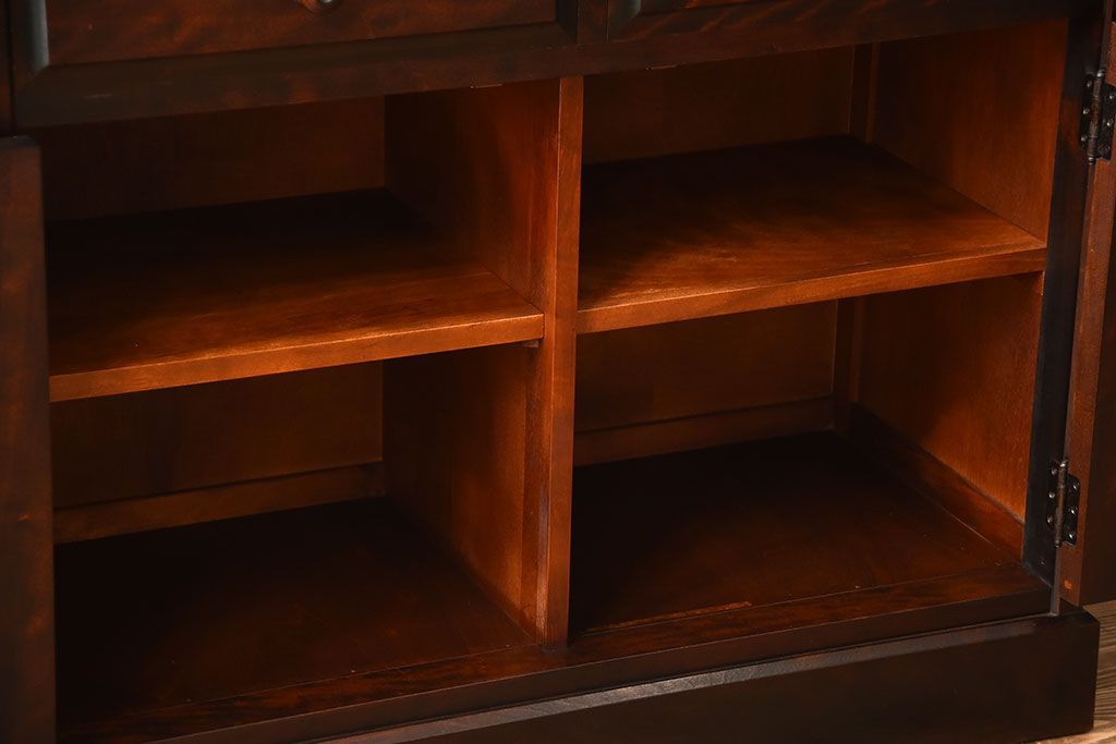 中古　北海道民芸家具　雰囲気の良いお洒落な食器棚