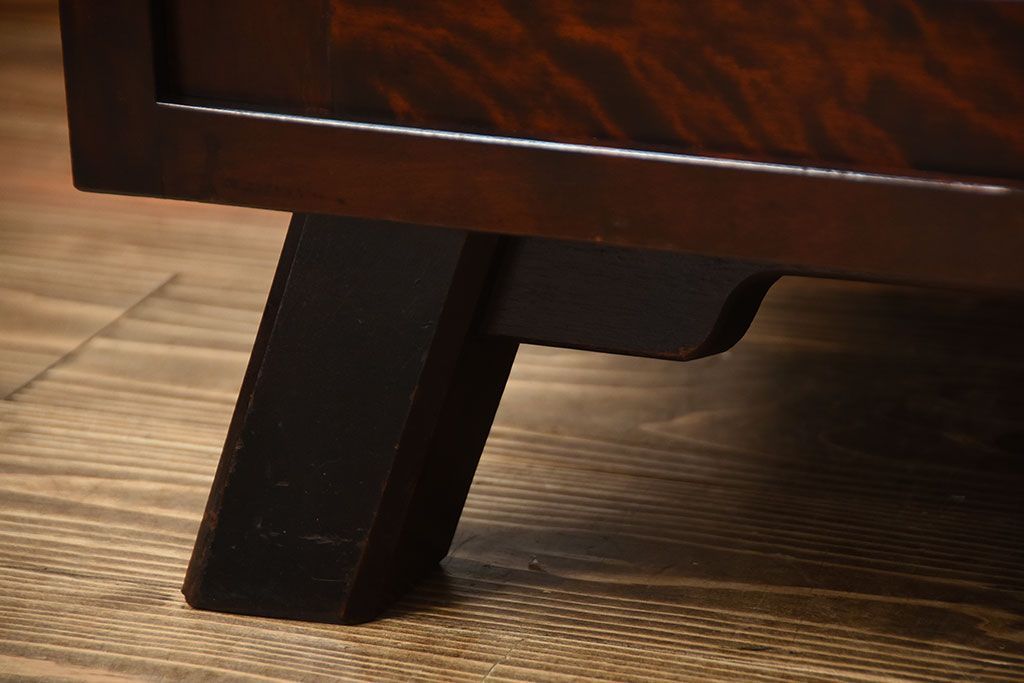 中古　北海道民芸家具　シックな脚付きサイドボード(2)