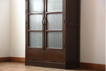 アンティーク家具　和製アンティーク　モールガラス入り!上品なアンティーク本箱