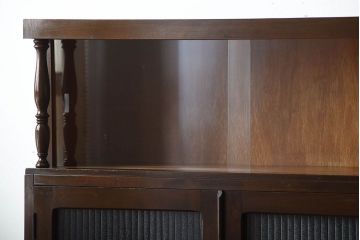 アンティーク家具　和製アンティーク　モールガラス入り!上品なアンティーク本箱