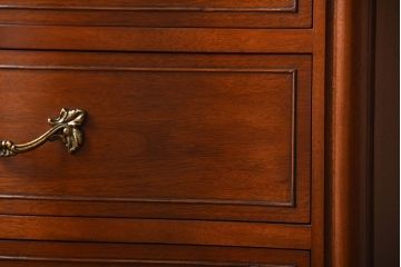 中古　DREXEL HERITAGE(ドレクセルヘリテイジ)　Touraine(ツーレイン)シリーズ・7杯チェスト