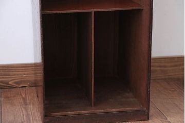 アンティーク家具　和製アンティーク　倹飩(けんどん)式扉の小物収納用木製戸棚