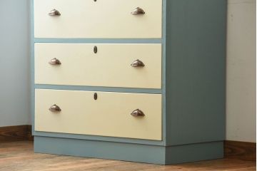 レトロ家具　昭和レトロ　ペイントがかわいいアンティークチェスト