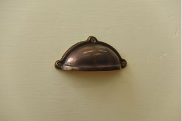 レトロ家具　昭和レトロ　ペイントがかわいいアンティークチェスト