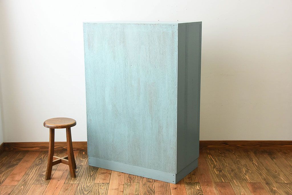 レトロ家具　昭和レトロ　ペイントがかわいいアンティークチェスト