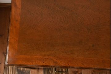 レトロ家具　和製アンティーク　シンプルで小ぶりな昭和レトロスタイルのアンティーク片袖机(デスク)