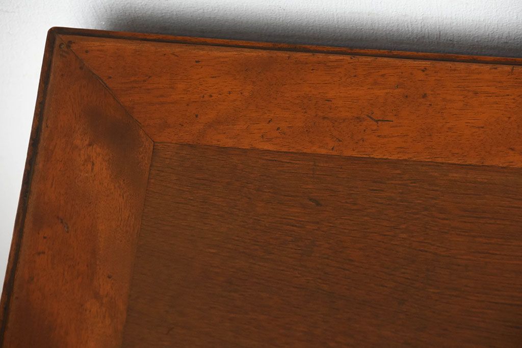 レトロ家具　和製アンティーク　シンプルで小ぶりな昭和レトロスタイルのアンティーク片袖机(デスク)