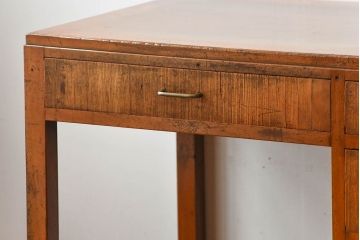 レトロ家具　和製アンティーク　シンプルで小ぶりな昭和レトロスタイルのアンティーク片袖机(デスク)