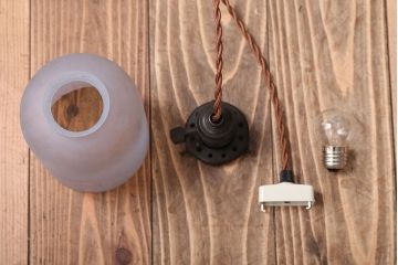 和製アンティーク　大正時代　オパールガラスのペンダントライト(電笠照明)