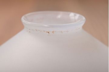 和製アンティーク　オパールガラスのレトロな電笠照明(天井照明)