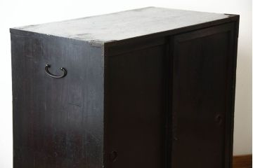 アンティーク家具　古民具・骨董　古い木が味わい深いアンティーク帳場戸棚