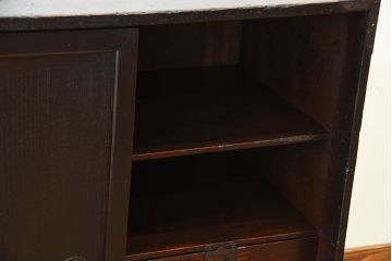 アンティーク家具　古民具・骨董　古い木が味わい深いアンティーク帳場戸棚