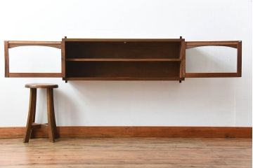 アンティーク家具　和製アンティーク　気泡ガラス入り!古い木製の壁掛け収納棚(ウォールキャビネット)