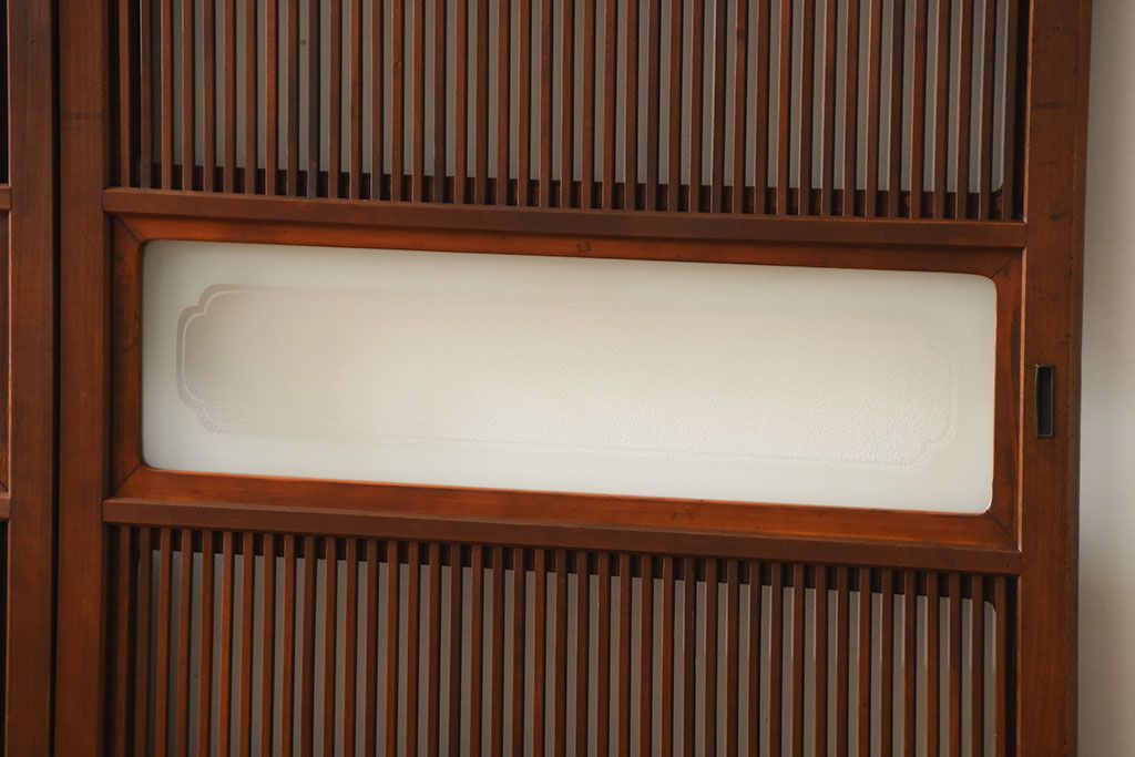 古民具・骨董　裏ガラス付き!上質な作り込みのアンティーク格子戸4枚セット