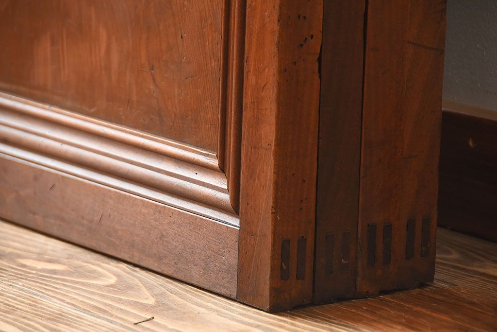 古民具・骨董　裏ガラス付き!上質な作り込みのアンティーク格子戸4枚セット