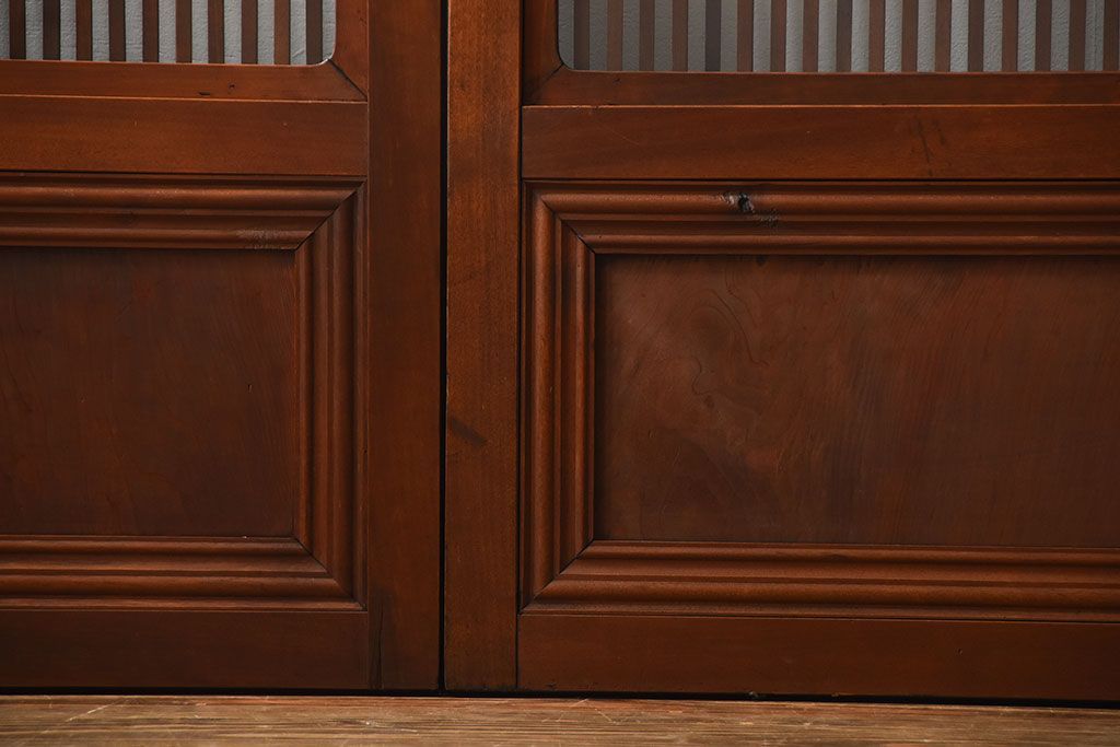 古民具・骨董　裏ガラス付き!上質な作り込みのアンティーク格子戸4枚セット