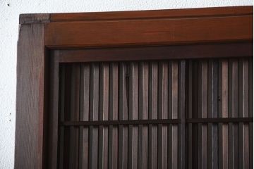 古民具・骨董　裏障子付き!腰板欅材の上質なアンティーク格子戸(1)